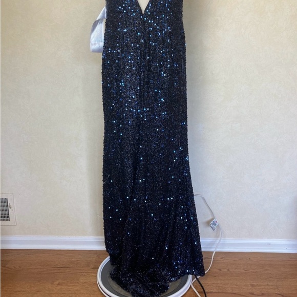 Ieena for mac dugal - Picture 8 of 9